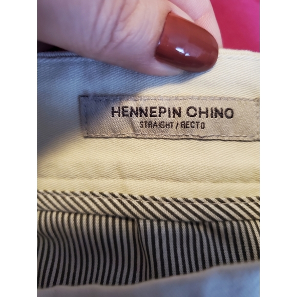 Goodfellow & Co. Men's Straight Fit Hennepin Chino Pants - Picture 13 of 15